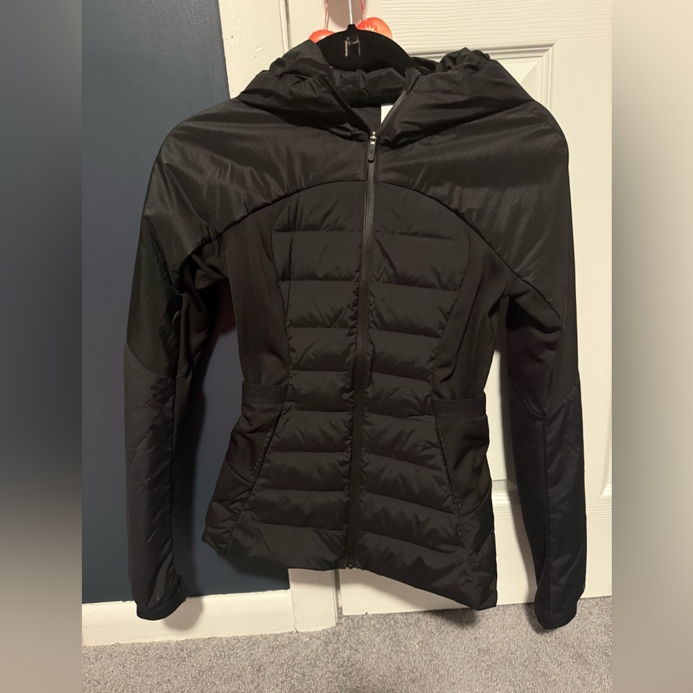 Lululemon lightweight jacket